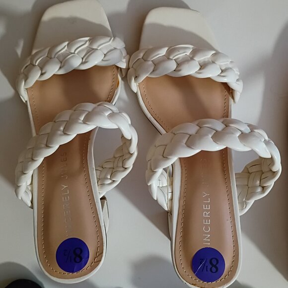 Shoes - Picture 2 of 3